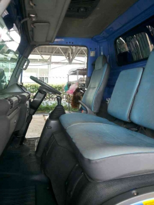 NPR ยาว4.20 ม.130 แรงม้า ปี48 NPR ยาว4.20 ม.130 แรงม้า ปี48