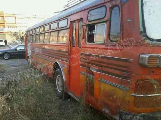 รถบัส ยี่ห้อ BENZ  ยาว12 เมตร