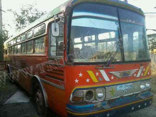 รถบัส ยี่ห้อ BENZ  ยาว12 เมตร