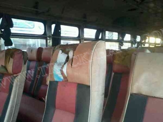 รถบัส ยี่ห้อ BENZ  ยาว12 เมตร