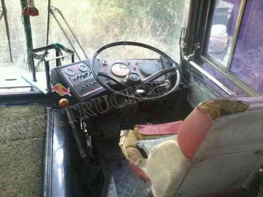 รถบัส ยี่ห้อ BENZ  ยาว12 เมตร