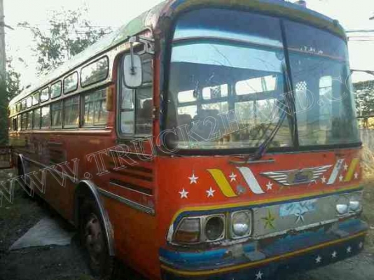 รถบัส ยี่ห้อ BENZ  ยาว12 เมตร