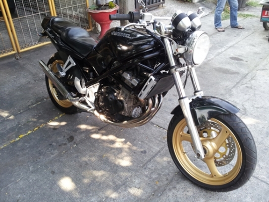 ขาย SUZUKI BANDIT ทะเบียนแท้  ส่งได้ทั่วไทย