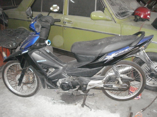 ขายhonda wave100ครับปรับราคาใหม่