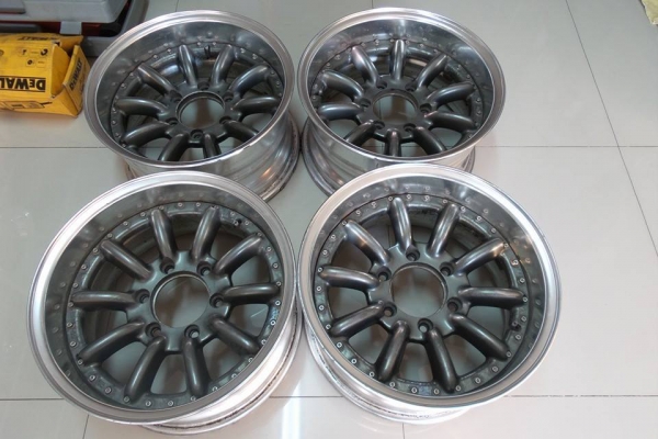 ล้อกล้วย 2 ชิ้น JAPAN 16x8 ET 0