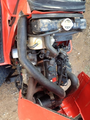 ขายKUBOTA G1900 HST 4WS ดีเซล สามสูบ 17 แรง