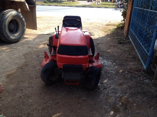 ขายKUBOTA G1900 HST 4WS ดีเซล สามสูบ 17 แรง
