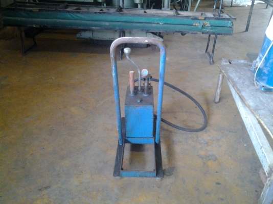 ขายแท่นโยกไฮโดลิดแม่แรง 2500 บาท ขายแท่นโยกไฮโดลิดแม่แรง 2500 บาท