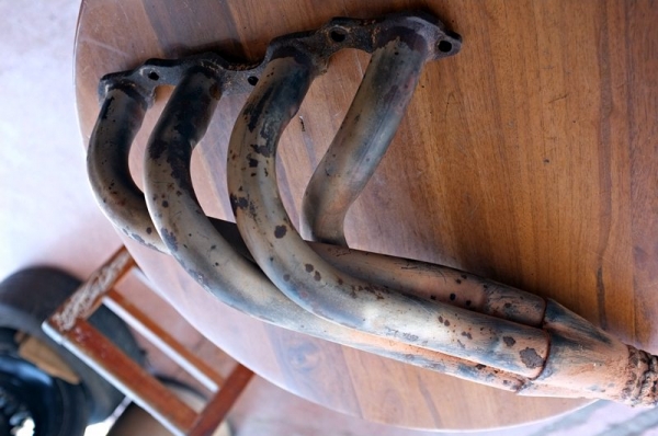 ขาย..เฮดเดอร์ เครื่องตระกูล 2T-3T ถอดออกมาจาก Celica TA 22 เครื่อง 2T-GEU ขาย..เฮดเดอร์ เครื่องตระกูล 2T-3T ถอดออกมาจาก Celica TA 22 เครื่อง 2T-GEU