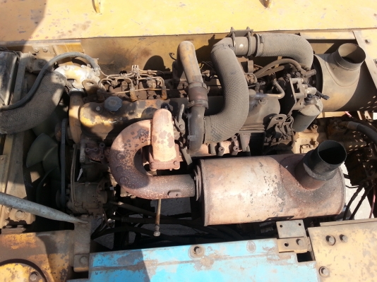 ขาย komatsu pc 200-3สภาพดี เอกสารอินวอยด์