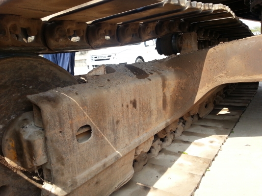 ขาย komatsu pc 200-3สภาพดี เอกสารอินวอยด์