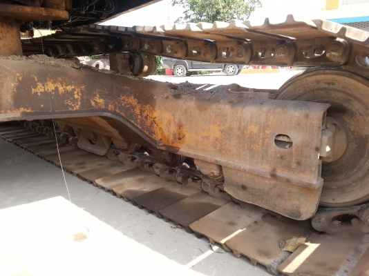 ขาย komatsu pc 200-3สภาพดี เอกสารอินวอยด์