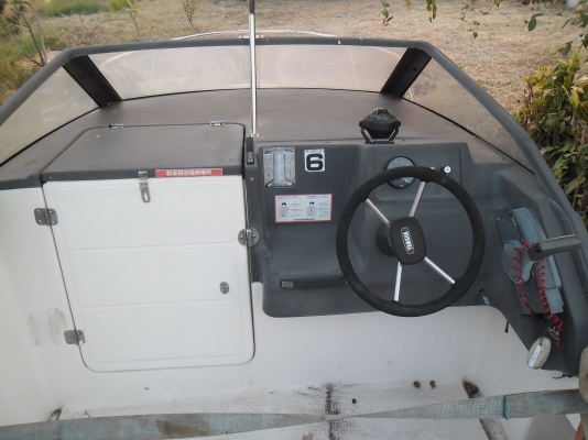 ขายเรือyamaha เครื่อง50แรง สภาพดีมาก90\% ราคาไม่แพง