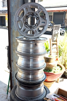 ขายหลายชิ้นเก่า-ใหม่