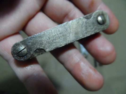 หวีวัดเกลียว อังกฤษ