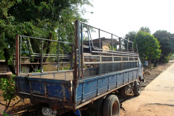 ขายด่วนรถ6ล้อTOYOTADINAเครือง110แรงม้ายาว4.3เมตร