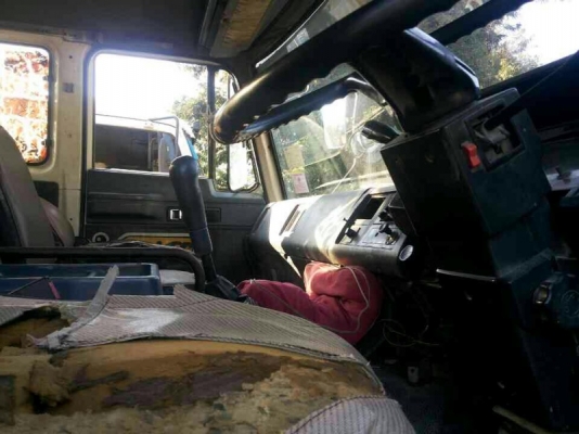 รถอีซูซุ 10 ล้อ โม่ปูน 275 แรงม้า ( มีขาย 3 คัน. ) สนใจติดต่อ 081 - 6079515 รถอีซูซุ 10 ล้อ โม่ปูน 275 แรงม้า ( มีขาย 3 คัน. ) สนใจติดต่อ 081 - 6079515