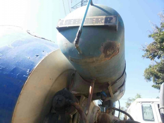 รถอีซูซุ 10 ล้อ โม่ปูน 275 แรงม้า ( มีขาย 3 คัน. ) สนใจติดต่อ 081 - 6079515 รถอีซูซุ 10 ล้อ โม่ปูน 275 แรงม้า ( มีขาย 3 คัน. ) สนใจติดต่อ 081 - 6079515