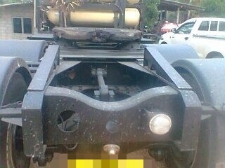 รถฮีโน่ 10 ล้อ หัวลาก 260 แรงม้า ปี 52  สนใจติดต่อ 081 - 6079515