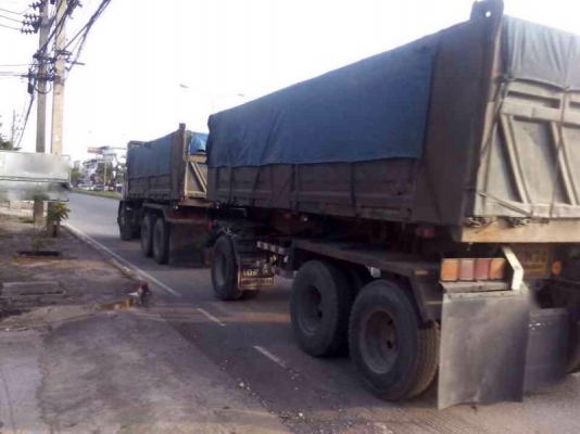 รถอีซูซุ 10 ล้อดั้ม 270 แรงม้า ปี 47 ( ขายแม่ลูก ) ( รถวิ่ง 4xx,xxx กว่า กม. ) สนใจติดต่อ 081 - 6079515 รถอีซูซุ 10 ล้อดั้ม 270 แรงม้า ปี 47 ( ขายแม่ลูก ) ( รถวิ่ง 4xx,xxx กว่า กม. ) สนใจติดต่อ 081 - 6079515