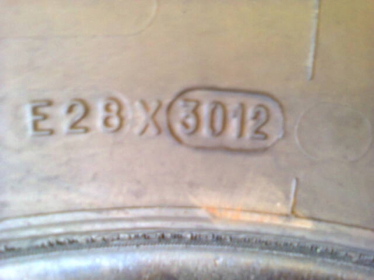 ล้อบรรทุก 14x6 6รูเพลาลอยพร้อมยางปี12-13ดอกสวย(จัดมาได้3คู่ครับ) ล้อบรรทุก 14x6 6รูเพลาลอยพร้อมยางปี12-13ดอกสวย(จัดมาได้3คู่ครับ)