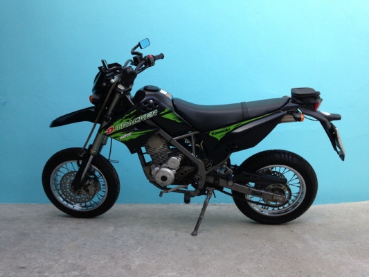 Kawasaki D-Tracker125 หัวฉีด สตาร์ทมือ ราคา 46,000 บาท