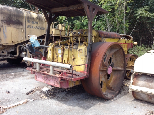 ขายรถบด SAKAI 3 ล้อเหล็ก ขนาด 10 ตัน รุ่น KD10-12805 เอกสารเล่มทะเบียน ราคา 155000