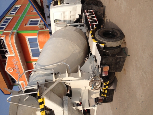 ขายรถโม่ปูน 3.2 คิว ทะเบียน แอร์ ทริฟฟี่  195 HP