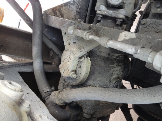 ขายรถโม่ปูน 3.2 คิว ทะเบียน แอร์ ทริฟฟี่  195 HP