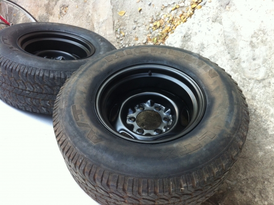 กะทะผ่าขอบ15 กว้าง  1 ชุดพร้อมยาง จัดไปเบาๆ  4900