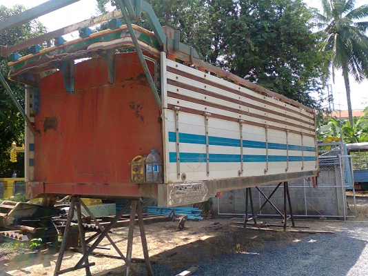 กระบะ 10 ล้อ อลูมิเนียม   อุปกรณ์ครบชุด