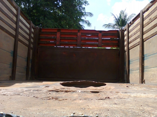 กระบะ 10 ล้อ อลูมิเนียม   อุปกรณ์ครบชุด