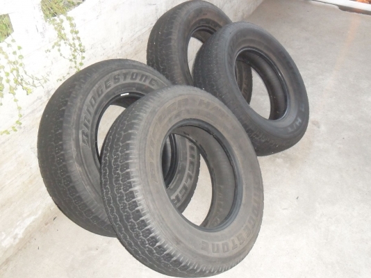 ยาง บริสโตน 245/70R16 ปี09 สวยๆ 4 เส้น ราคา 2800 บาท