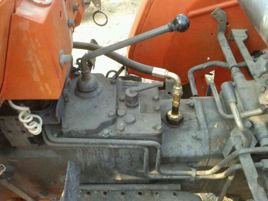 ขายรถไถ KUBOTA  L2205 พวงมาลัยพาวเวอร์ พร้อมชุดตัก