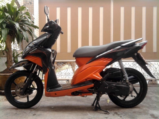 ขออนุญาติขาย Honda CLICK-i ตัว TOP ล้อแม็กแท้ โอนให้ฟรีครับ