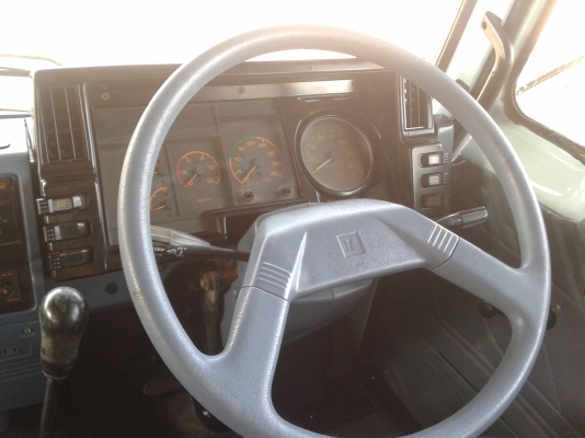 Rocky  งาม ๆ ตามหาเนื้อคู่ครับ