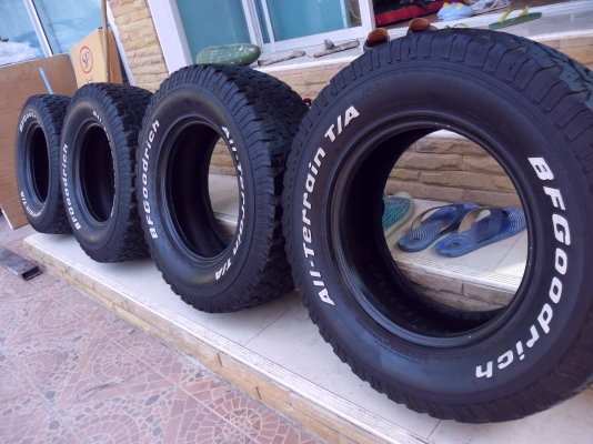 ขายยาง bf 265-70-16 ปี 10 + ล้อ te37 สีดำปัดเงา ขอบ 16 -0