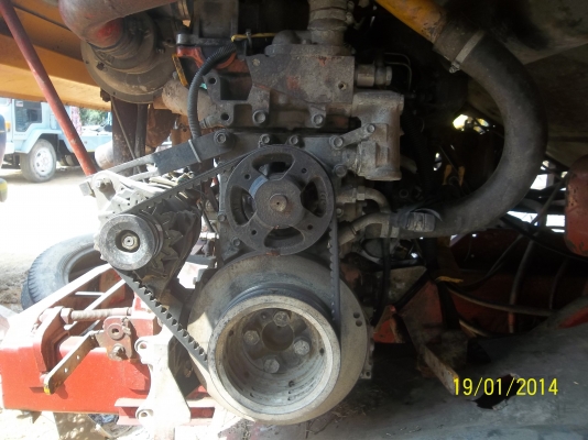 ขายรถเกี่ยว Sak Pattana แท้  Km 48 เครื่อง6HH1เทอร์โบ 203 แรง อุ้ม 2.5ตัน รอนาปรังคับ