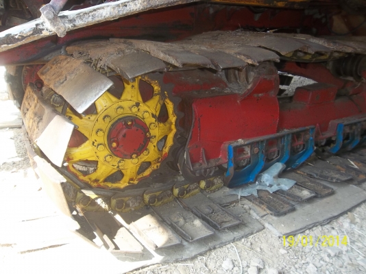 ขายรถเกี่ยว Sak Pattana แท้  Km 48 เครื่อง6HH1เทอร์โบ 203 แรง อุ้ม 2.5ตัน รอนาปรังคับ