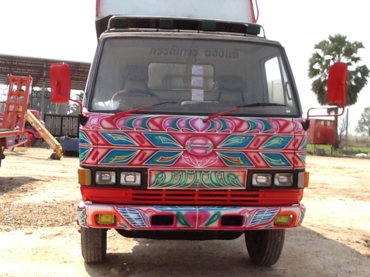 หกล้อ KM 777เครื่องWO4D 117แรงม้าราคาพิเศษต้อนรับปี57