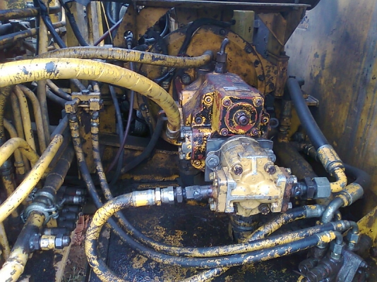 รถขุด KATO HD60 SE