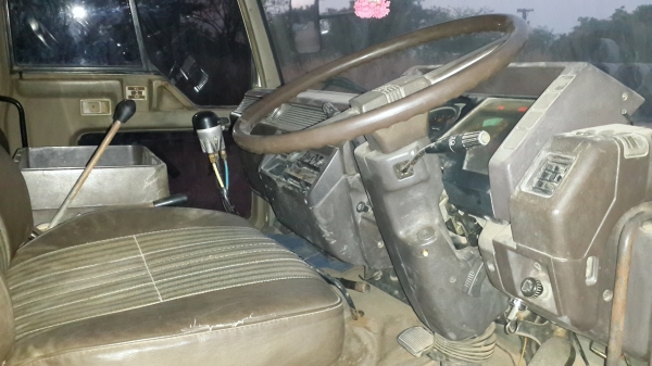 ขายด่วนไอ้หลงโบสองเพลาดั้มสิบสปีดราคาโคตรถูก ตามสภาพFN527MTF 1900โทร0801515451