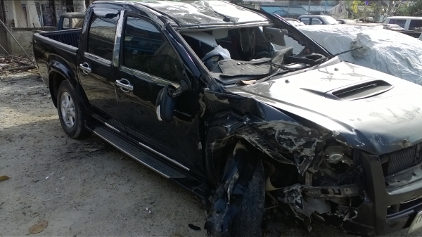 รถอุบัติเหตุ กะบะISUZU HILANDER 3.0D di-iI TEQ ABS EBD-AIRBAGS รถ6ปี เพิ่งผ่อนหมด..ขายซากขี้เกียจซ่อม เล่มพร้อม... รถอุบัติเหตุ กะบะISUZU HILANDER 3.0D di-iI TEQ ABS EBD-AIRBAGS รถ6ปี เพิ่งผ่อนหมด..ขายซากขี้เกียจซ่อม เล่มพร้อม...