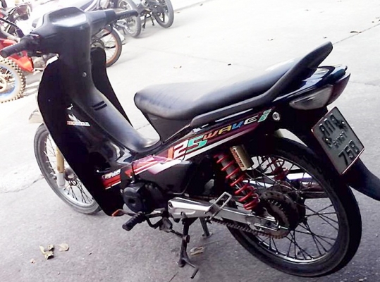 Wave 100 ไมล์ลาย