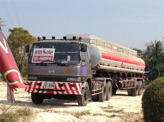 ต้องการขายรถบรรทุกน้ำมัน
