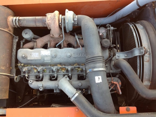 รถขุด HITACHI ZX 200  เครื่องดี ปั้มดี ระบบไฟ้าครบ เอวแน่น ช่วงล่างสวยเต็ม มีทะเบียนครบ