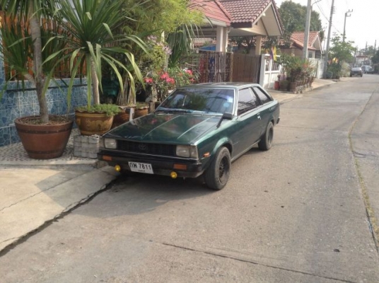 TOYOTA, COROLLA LIFTBACK ปี1980(ผ่อนได้) เกียร์ธรรมดา