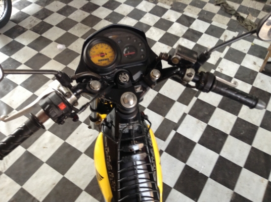 ขาย!!!ฮอนด้าไน้ ปี46 รถเครื่องดีคับ มีเล่มทะเบียนครบ