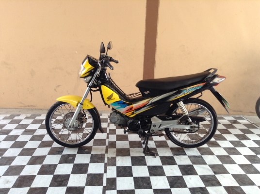 ขาย!!!ฮอนด้าไน้ ปี46 รถเครื่องดีคับ มีเล่มทะเบียนครบ