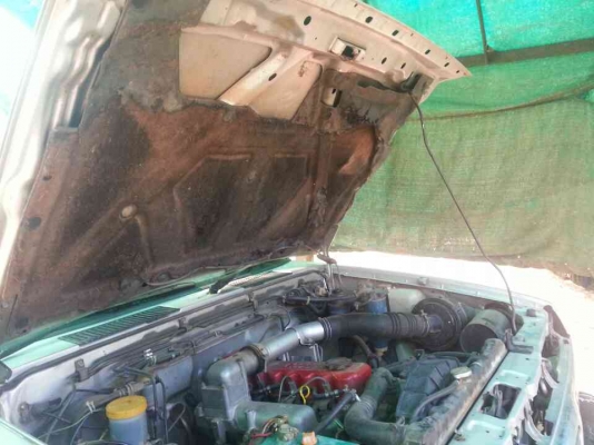 NISSAN BIG M CAB ปี 39 จอโค้ง เพาเวอร์  เครื่องแดงละเอียด หัวบาง ยางดี  เล่มทะเบียนพร้อมโอน